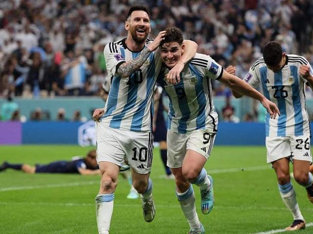 九游体育-从梅西连续三场比赛得分超过失利到风云突变毕尔巴鄂竞技赛前复出首秀，今晚孟菲斯灰熊队长鼓劲