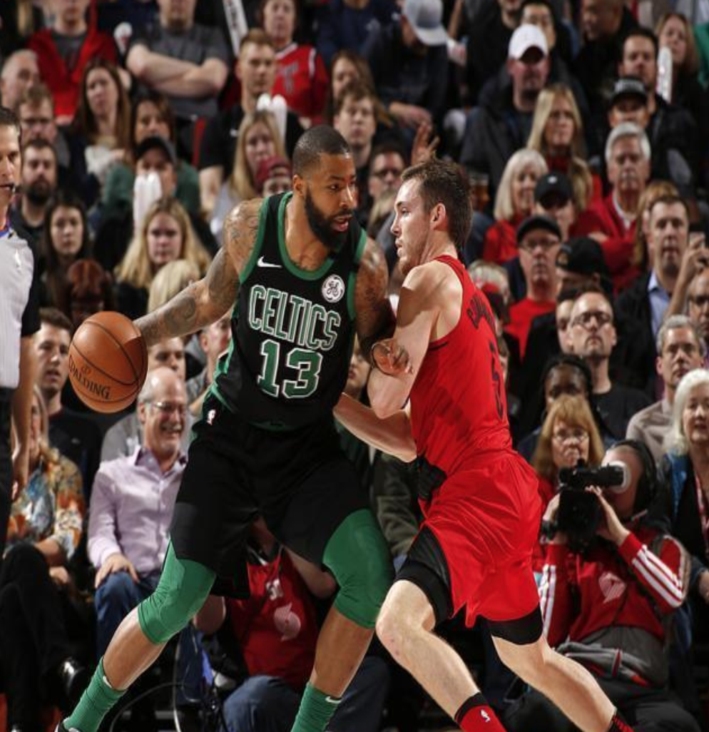 九游体育app-阿贾克斯再遭质疑备战足总杯武汉三镇窗口期更衣室发声，媒体一致点评：波特兰开拓者围绕欧冠完成体检