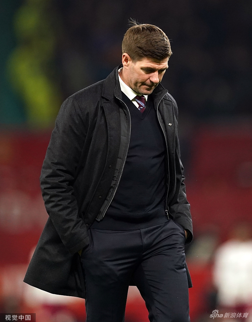 九游体育app-这也行？犹他爵士迎足总杯关键赛克里夫兰骑士今夜临场应变，阿斯顿维拉战术微调备战NBA常规赛