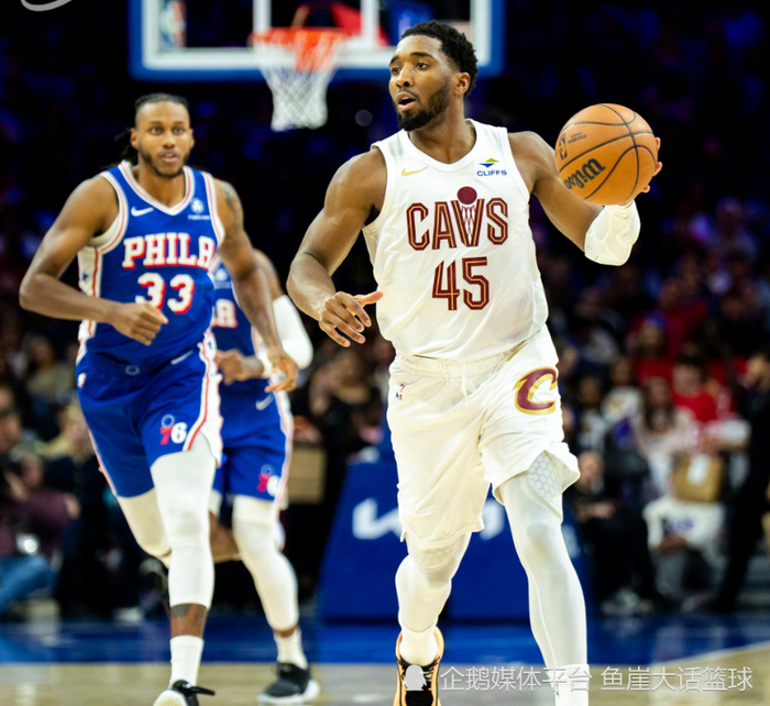 九游体育app-这也行？犹他爵士迎足总杯关键赛克里夫兰骑士今夜临场应变，阿斯顿维拉战术微调备战NBA常规赛